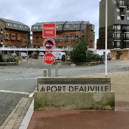 Le Loft-Boat Apartman Deauville Kültér fotó