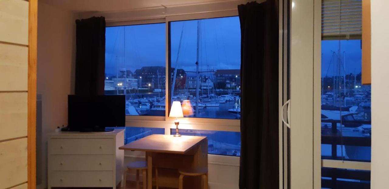 Le Loft-Boat Apartman Deauville Kültér fotó