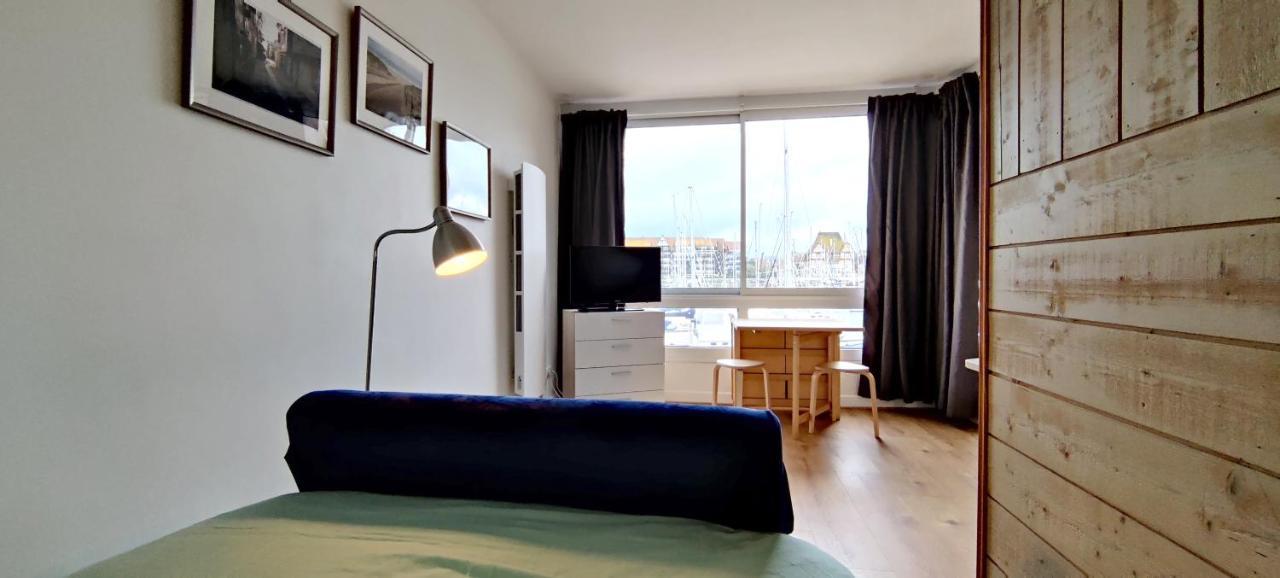 Le Loft-Boat Apartman Deauville Kültér fotó