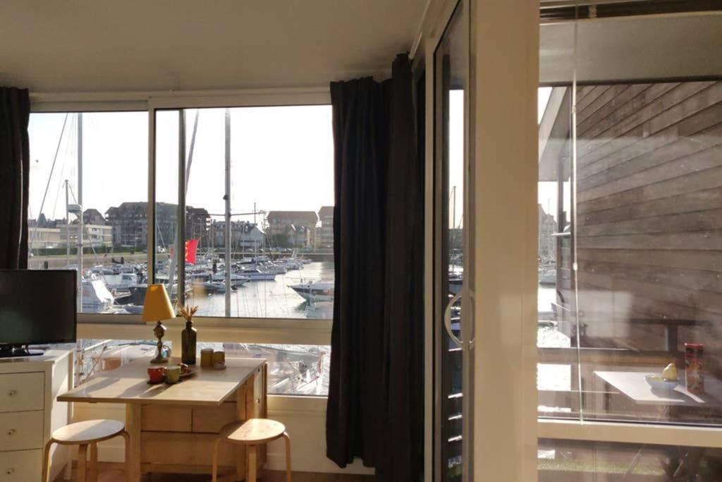 Le Loft-Boat Apartman Deauville Kültér fotó